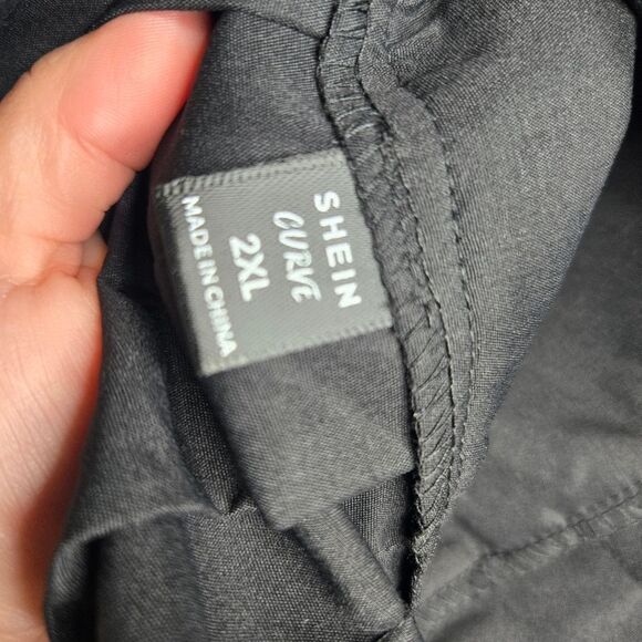 Shein Curve Black Belted Skater Skirt - Picture 4 of 6